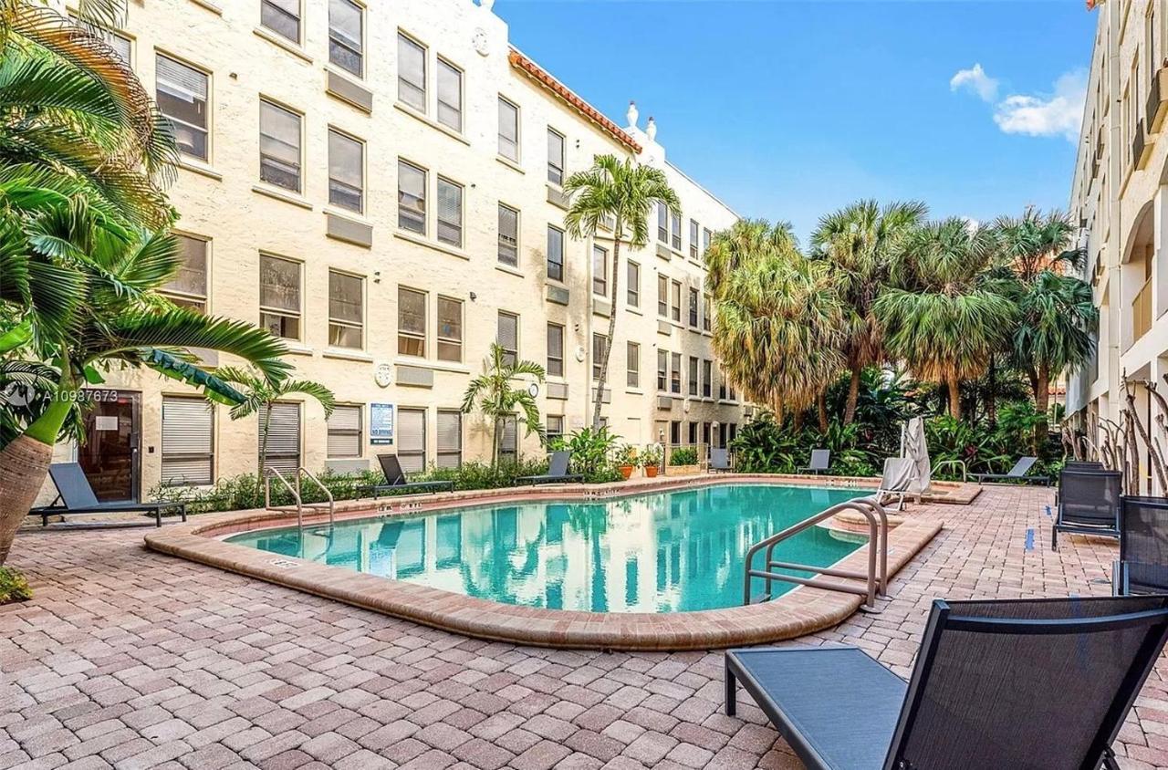 Palm Beach Hotel Condo Studio, amazing location Esterno foto