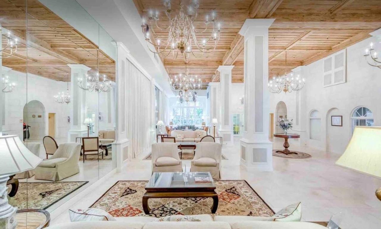 Palm Beach Hotel Condo Studio, amazing location Esterno foto